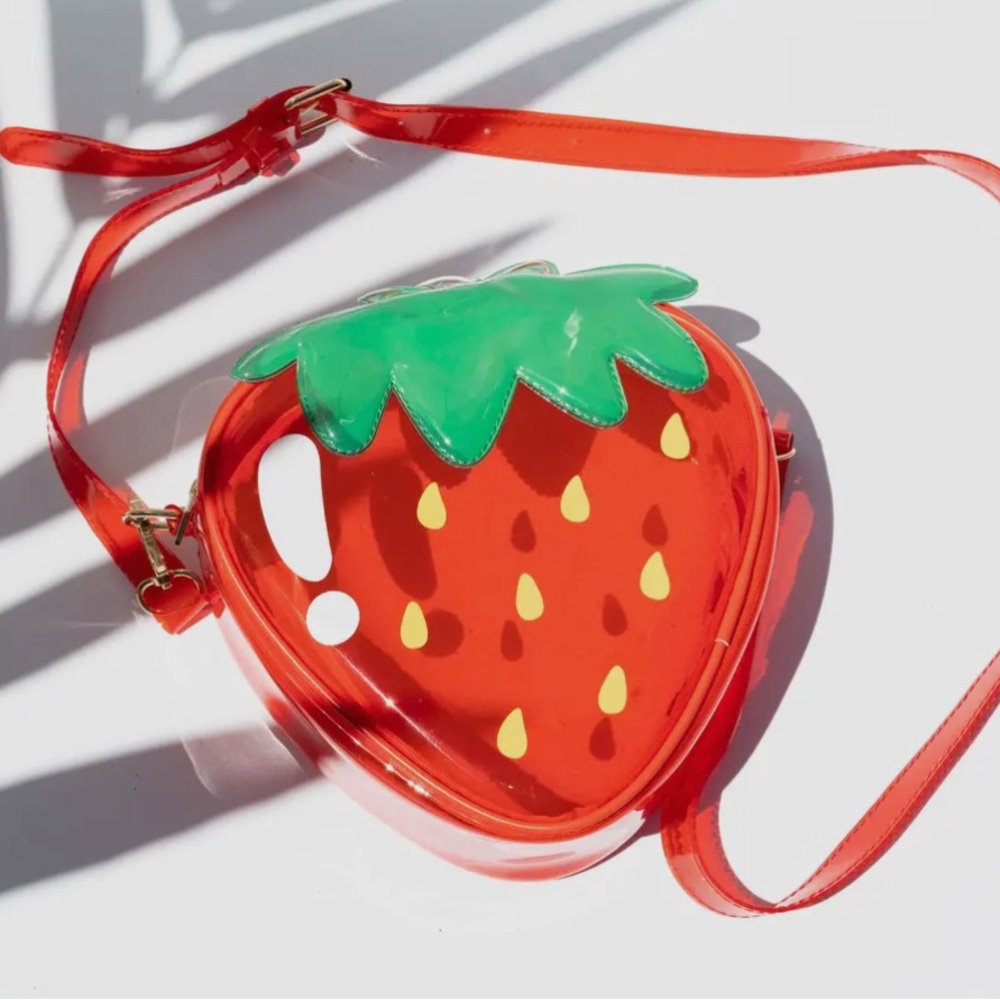 Strawberry-Shaped Jelly Crossbody Bag w/ Zipper for Adults and Kids